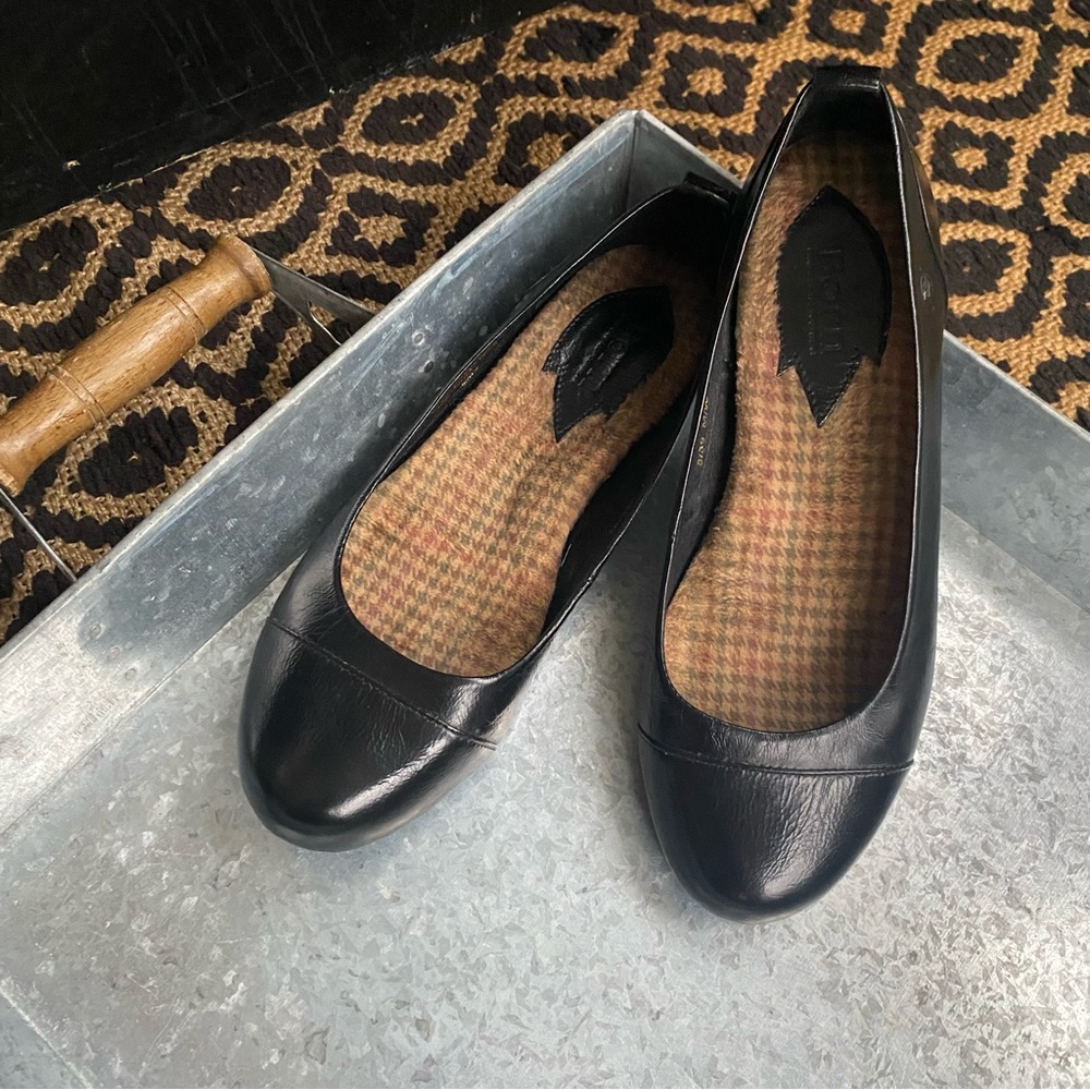 Born Black Leather Flats